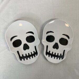 Skull Halloween Party Plastic Melamine Plates Set of 2 7x5in Dishwasher Safe New
